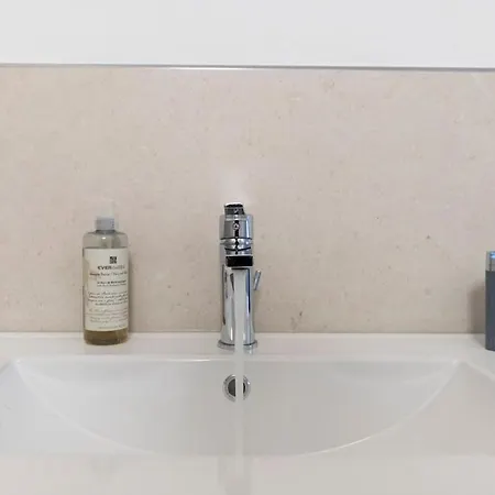 Semesterbostad Lanucara 5