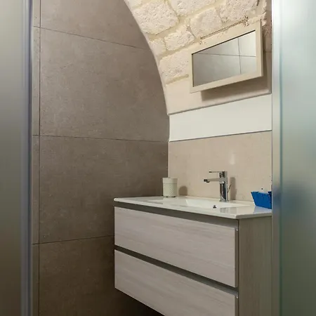 Lanucara 5 * Martina Franca