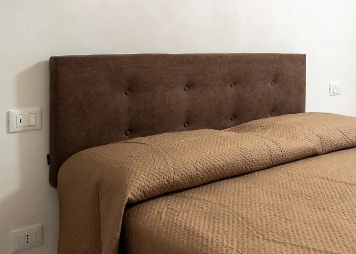 Lanucara 5 Hébergement de vacances *